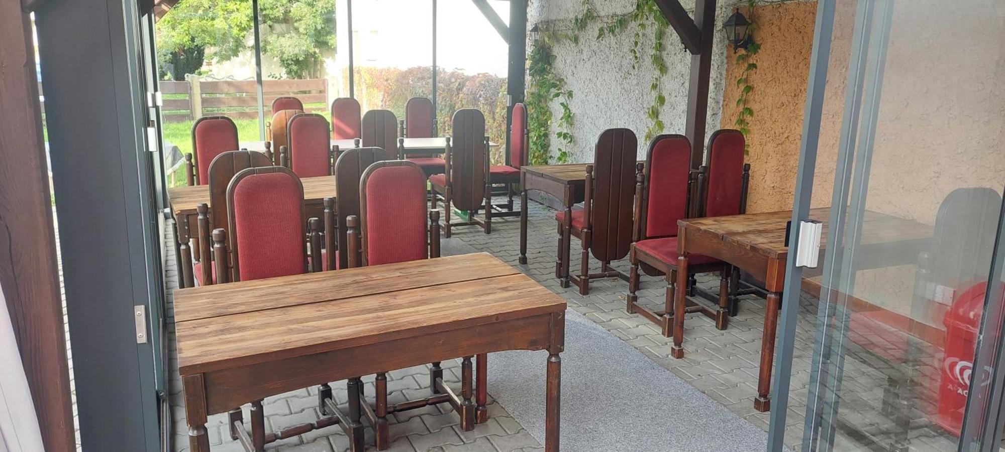 Penzion A Restaurace U Strnada Klatovy Exterior photo